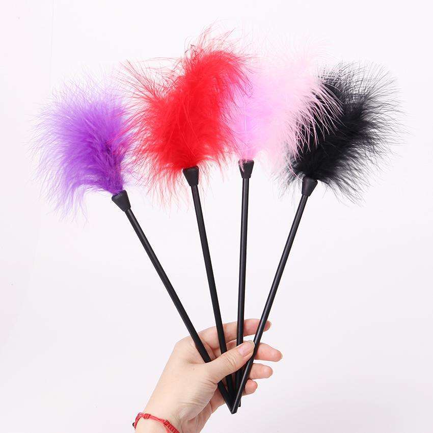 Pluma para juego sensual
